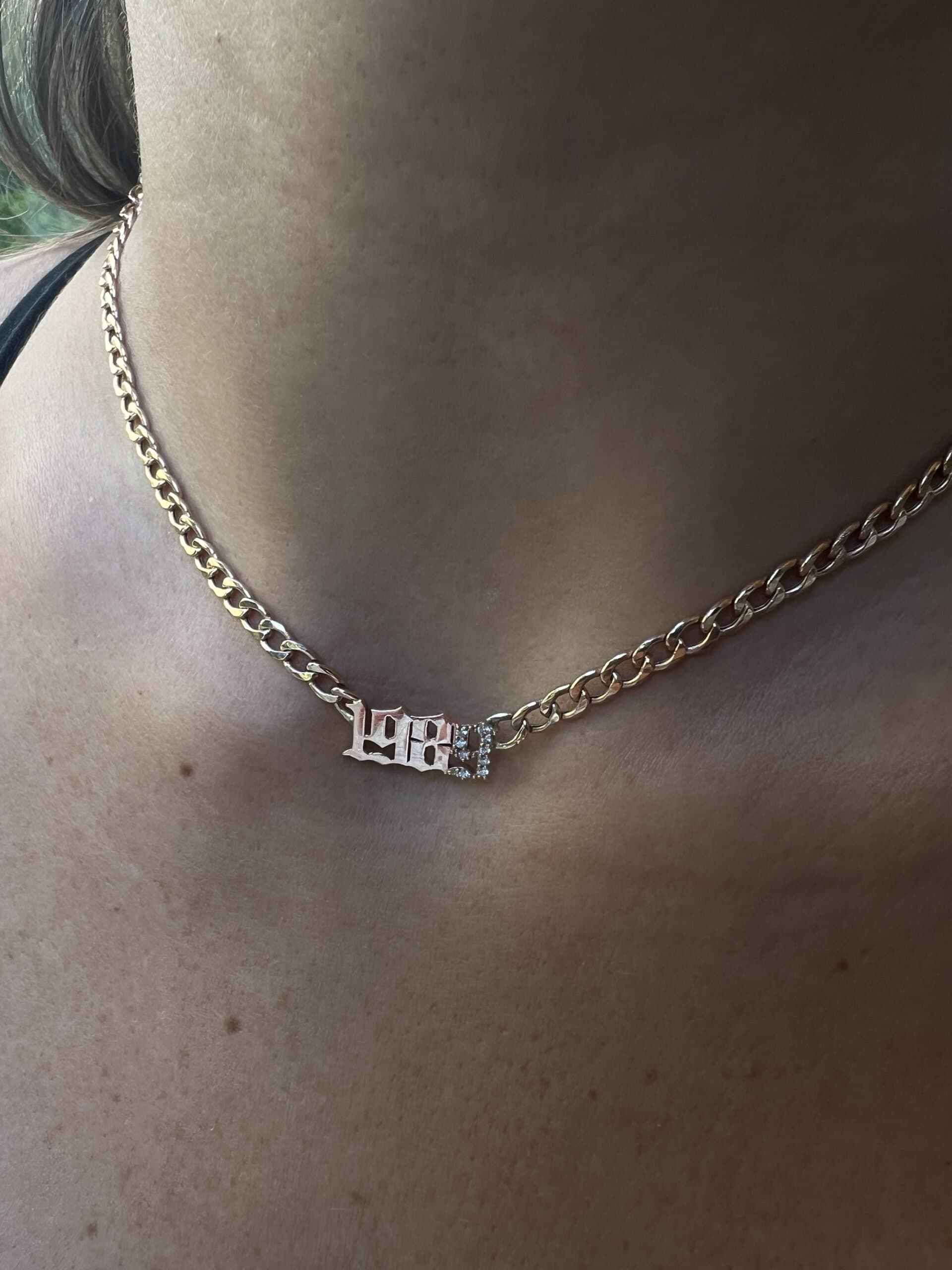 תכשיט מוגמר באריזה